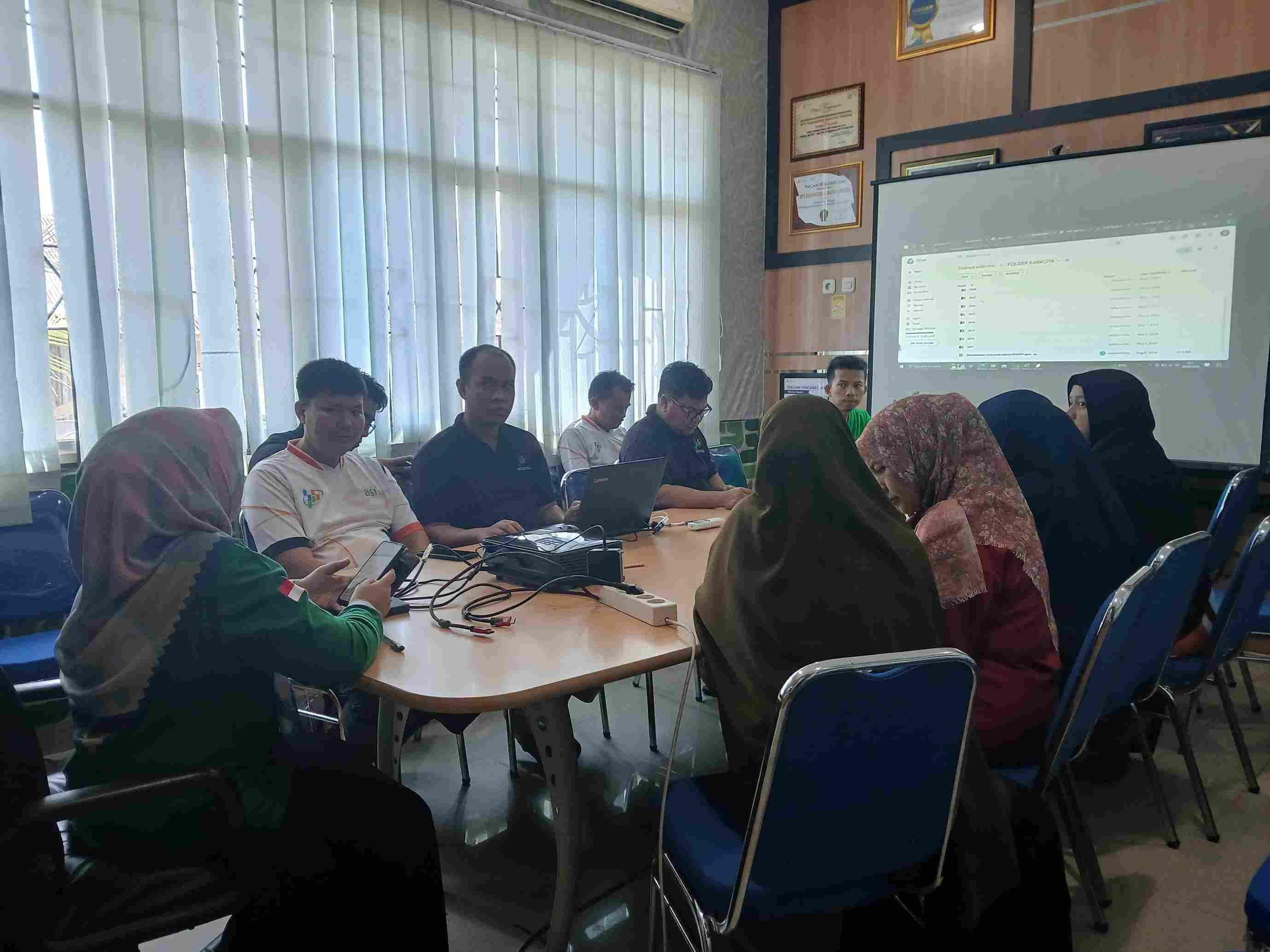 Rapat Reviu Menindaklanjuti Hasil Pemantauan dan Evaluasi Kinerja PEKPPP 2024